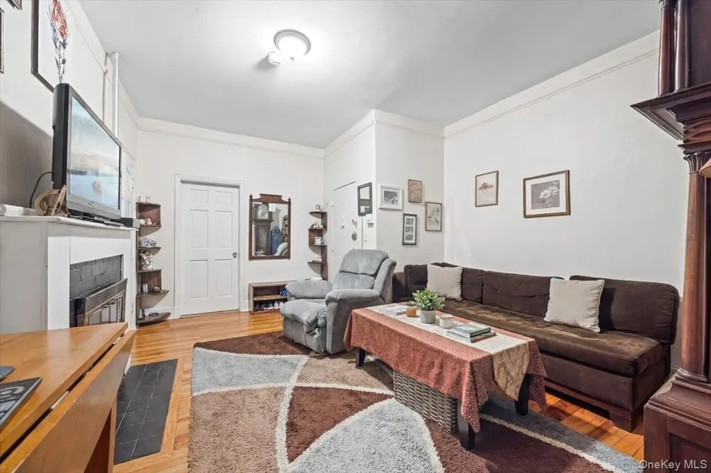 94 Elliott Avenue Yonkers NY 10705