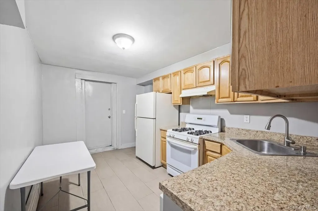 94 Elliott Avenue Yonkers NY 10705