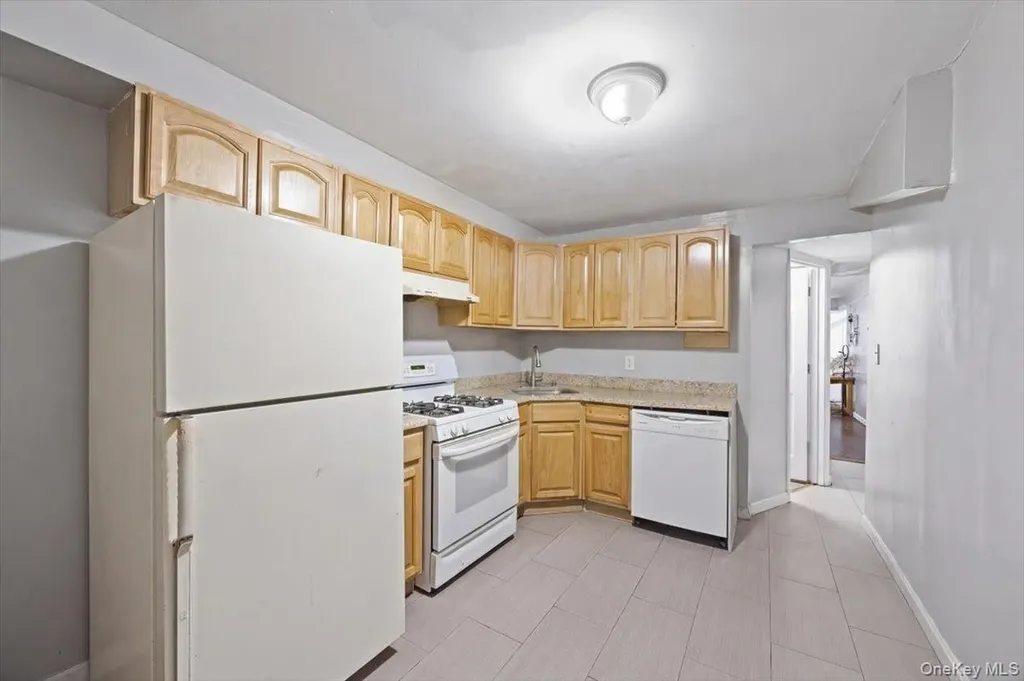 94 Elliott Avenue Yonkers NY 10705