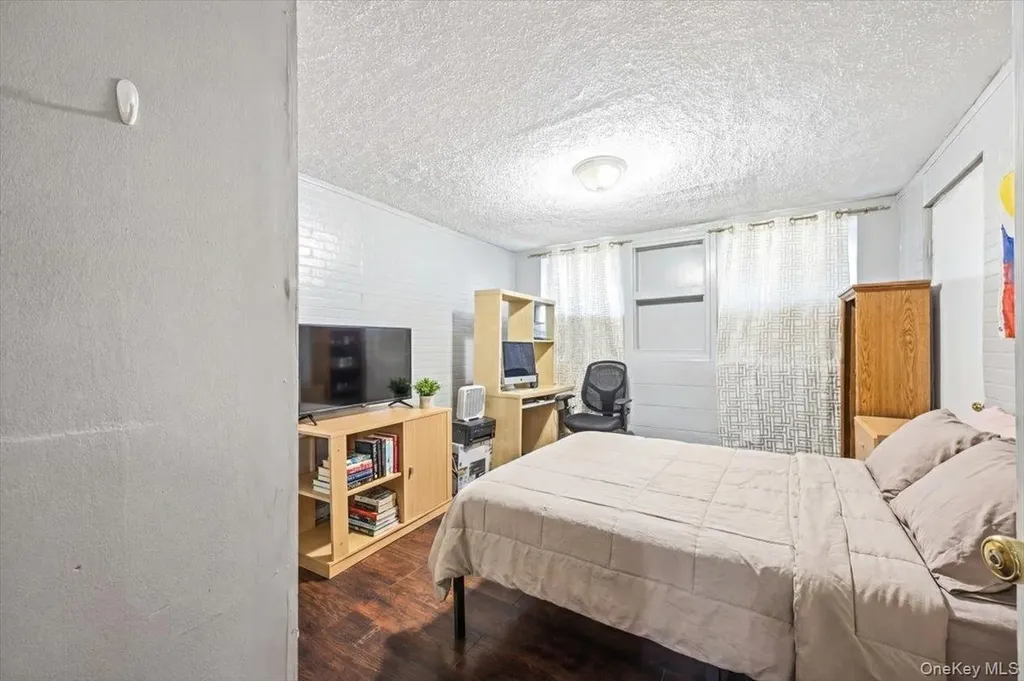 94 Elliott Avenue Yonkers NY 10705