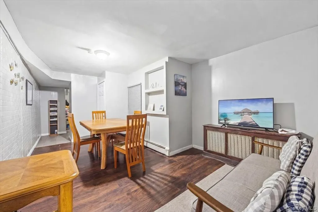 94 Elliott Avenue Yonkers NY 10705