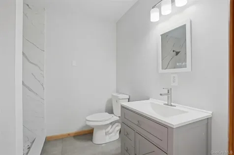 180 Hardenburgh Road Pine Bush NY 12566