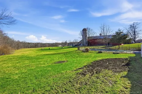 180 Hardenburgh Road Pine Bush NY 12566