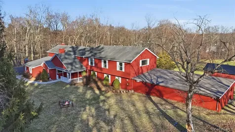 180 Hardenburgh Road Pine Bush NY 12566