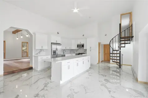 180 Hardenburgh Road Pine Bush NY 12566