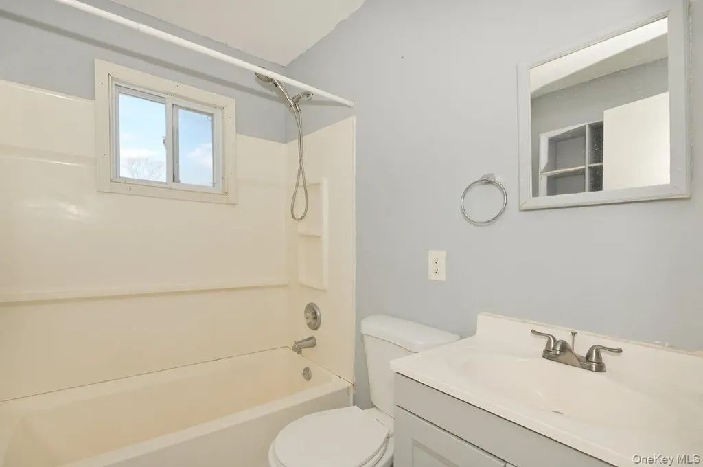313 Warren Street West Babylon NY 11704