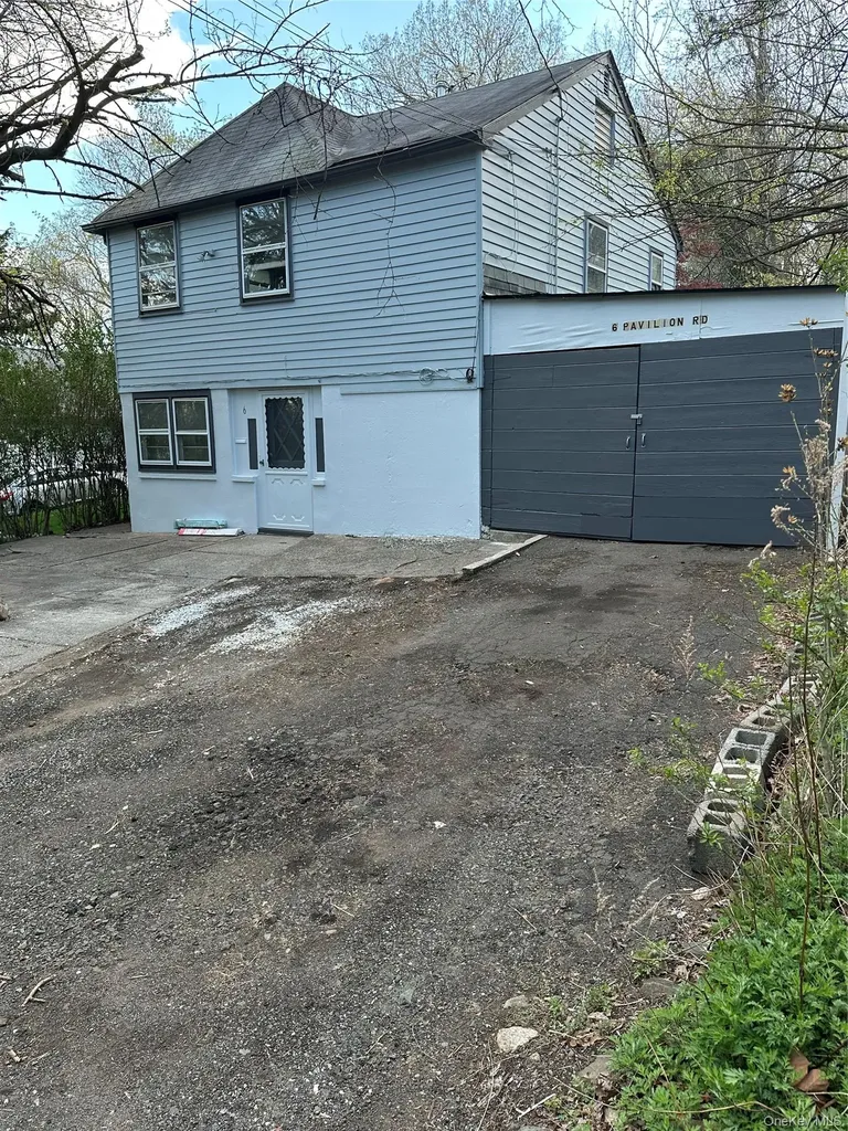 6 Pavilion Road Suffern NY 10901