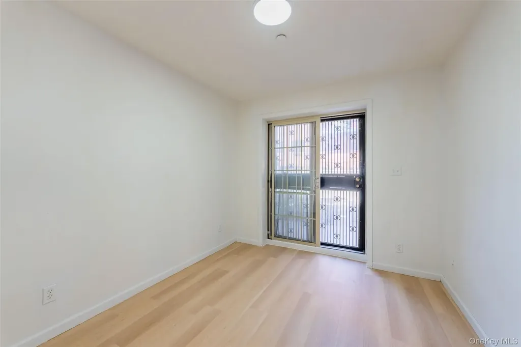 102-23 43rd Avenue Flushing NY 11368