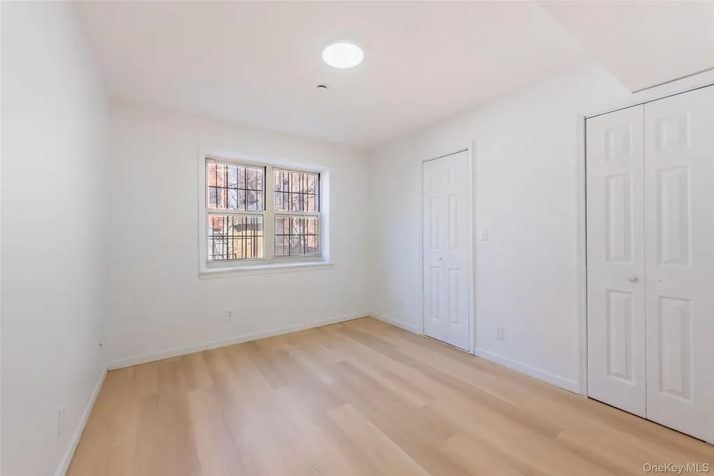 102-23 43rd Avenue Flushing NY 11368