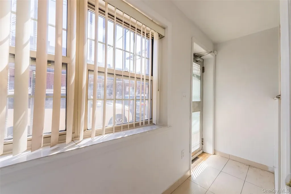 102-23 43rd Avenue Flushing NY 11368