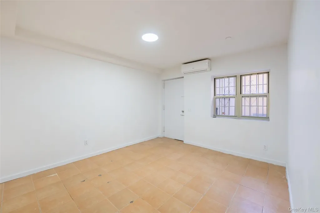 102-23 43rd Avenue Flushing NY 11368