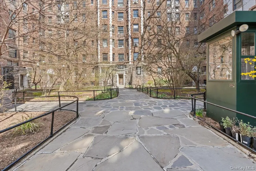 3390 Wayne Avenue Bronx NY 10467
