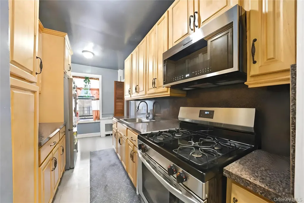 3390 Wayne Avenue Bronx NY 10467