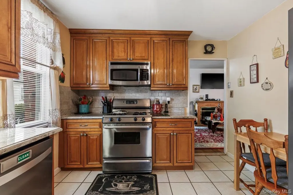 285 First Street Yonkers NY 10704