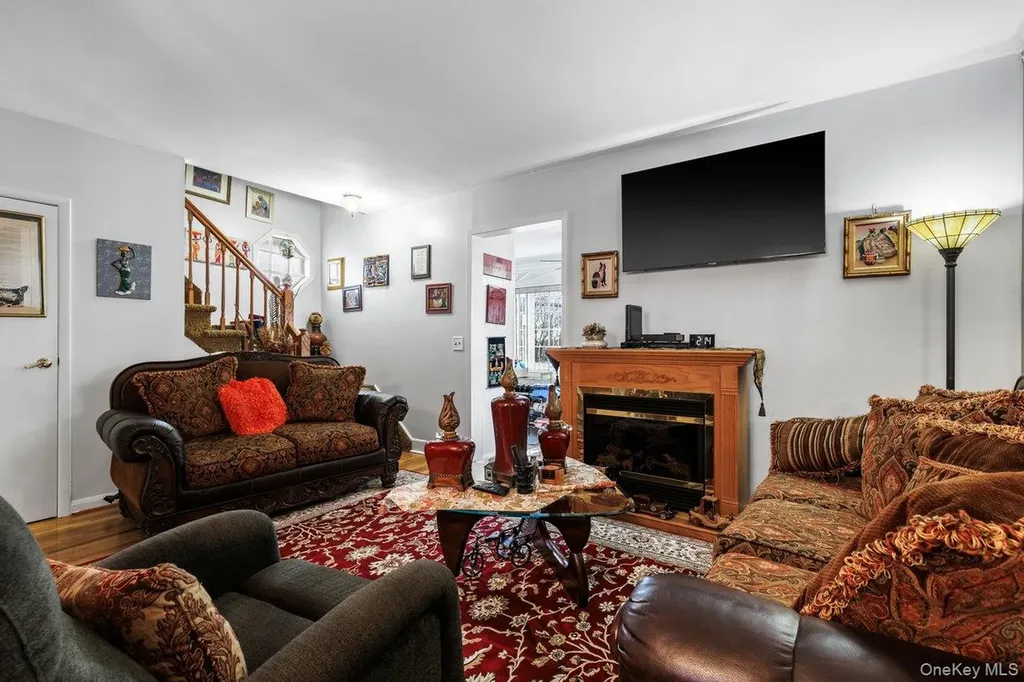 285 First Street Yonkers NY 10704
