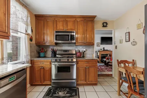 285 First Street Yonkers NY 10704