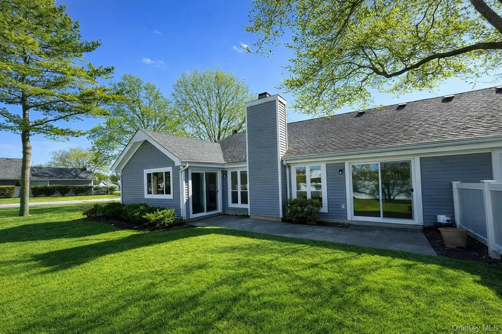 188 River Drive Moriches NY 11955