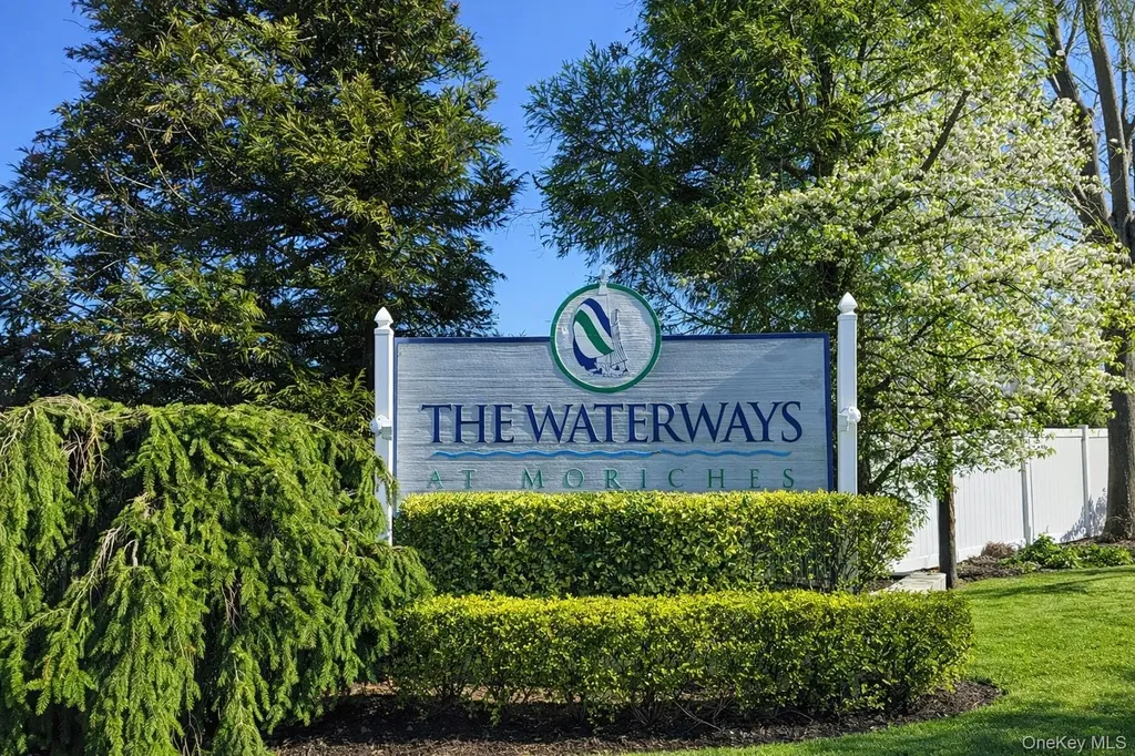 188 River Drive Moriches NY 11955