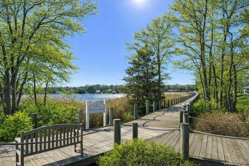 188 River Drive Moriches NY 11955