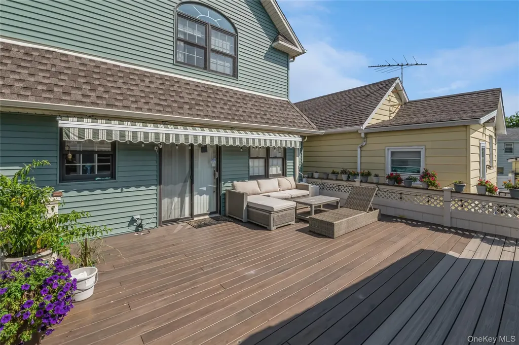 99-78 164th Road Howard Beach NY 11414