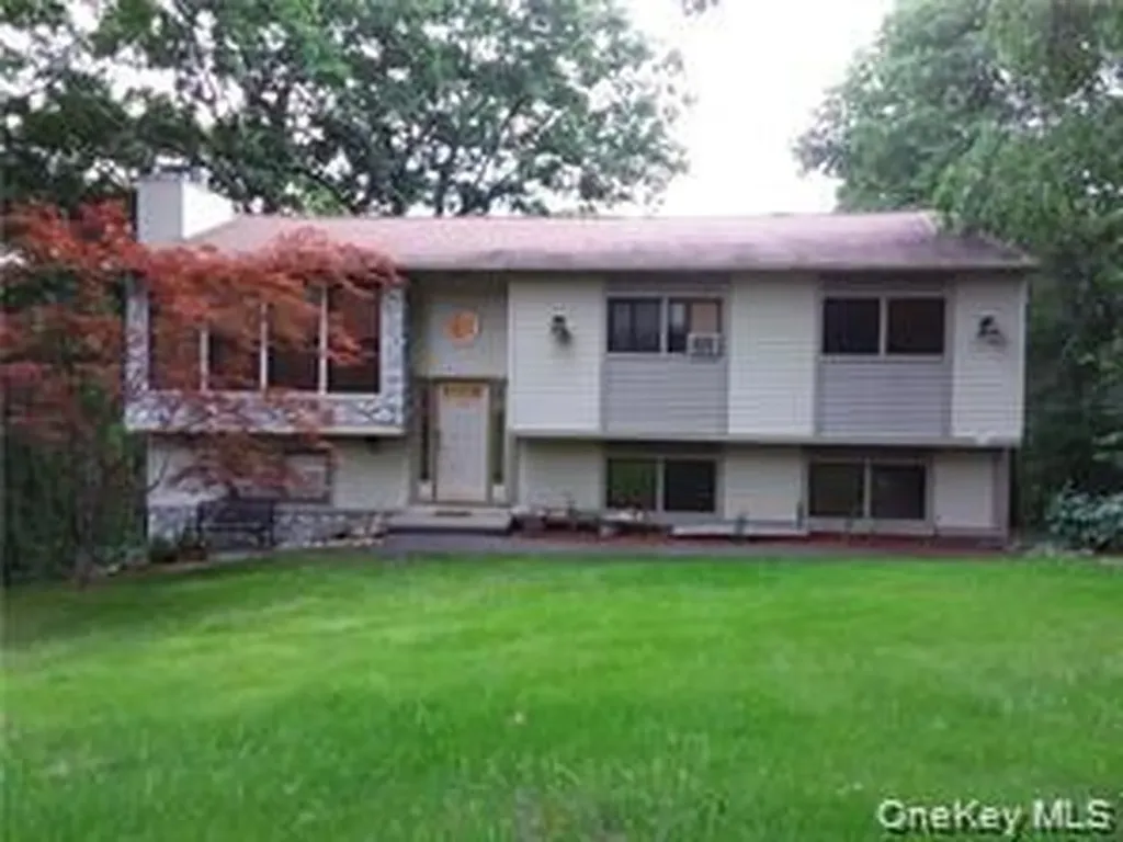 41 Serpi Road Highland Mills NY 10930