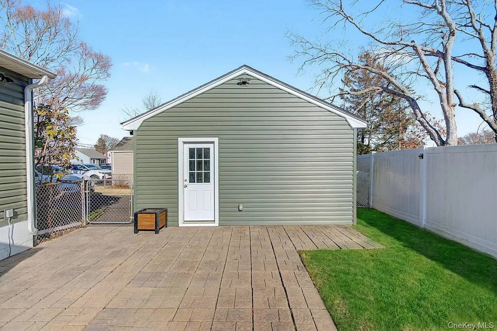 72 Harris Street Patchogue NY 11772
