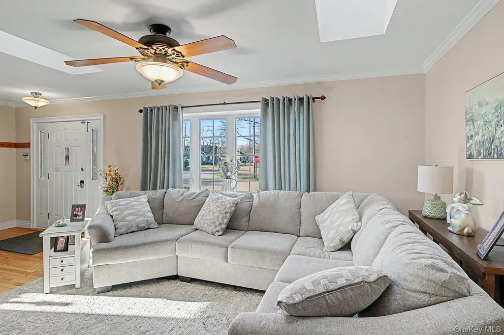 72 Harris Street Patchogue NY 11772