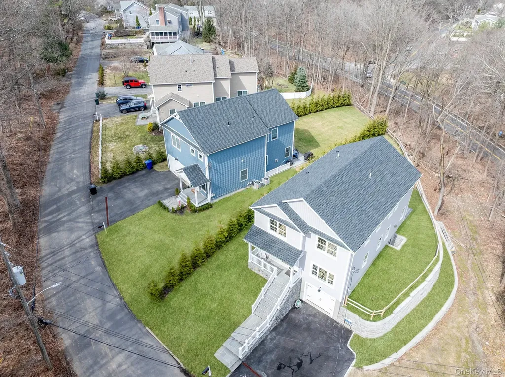 16 Stephens Lane Valhalla NY 10595