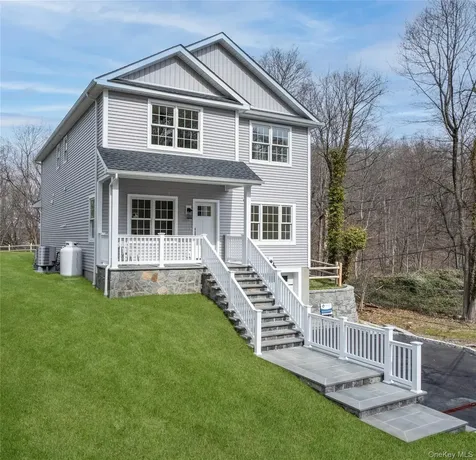 16 Stephens Lane Valhalla NY 10595