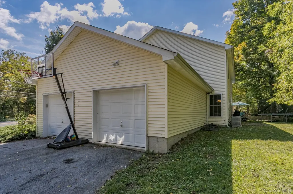 423 Kings Highway Warwick NY 10990