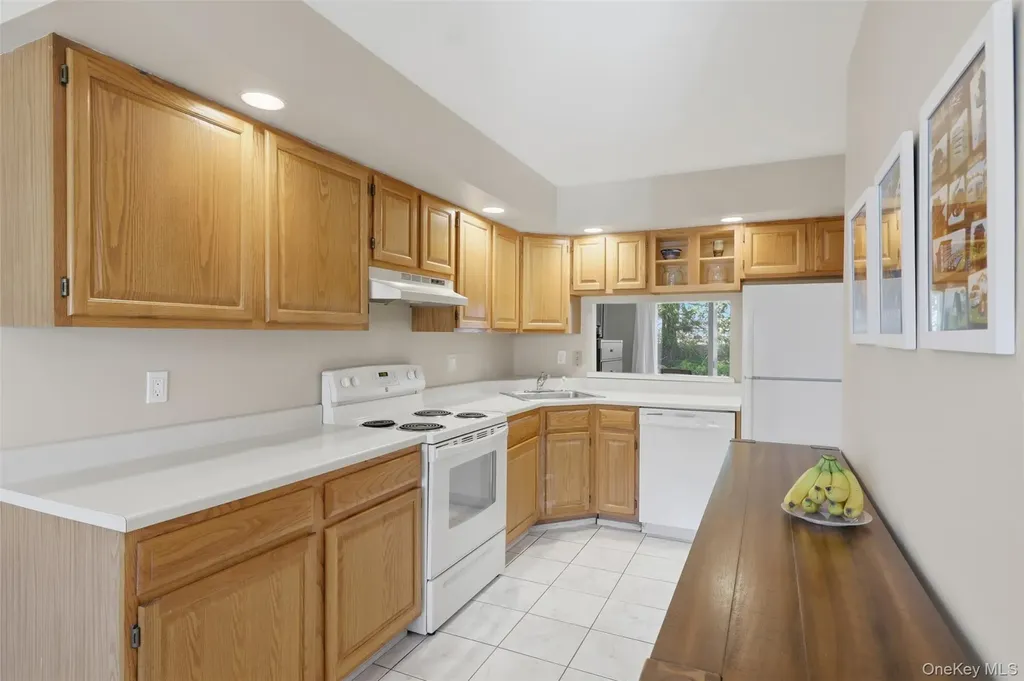 60 Spruce Ridge Drive Fishkill NY 12524