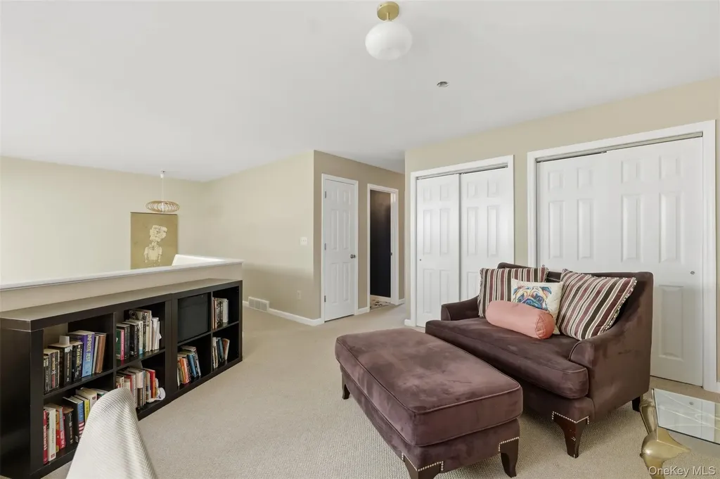 60 Spruce Ridge Drive Fishkill NY 12524