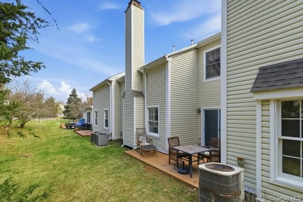 60 Spruce Ridge Drive Fishkill NY 12524