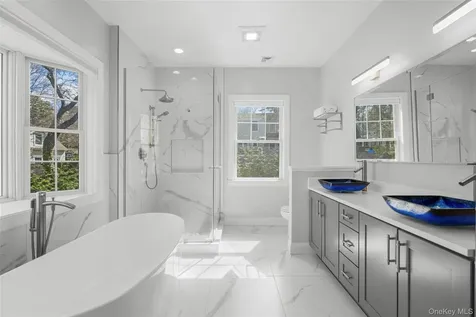 3 Robin Hill Road Scarsdale NY 10583