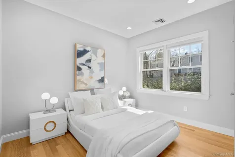 3 Robin Hill Road Scarsdale NY 10583