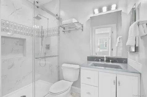 3 Robin Hill Road Scarsdale NY 10583