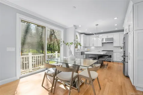 3 Robin Hill Road Scarsdale NY 10583