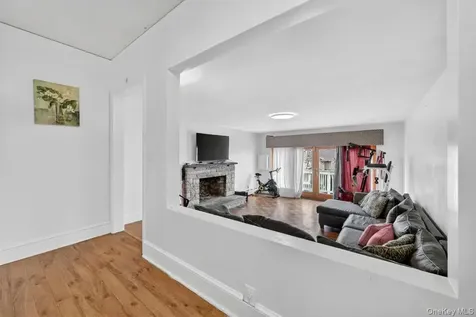 560 Locust Avenue Port Chester NY 10573