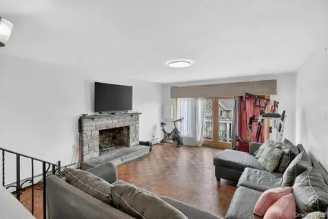 560 Locust Avenue Port Chester NY 10573