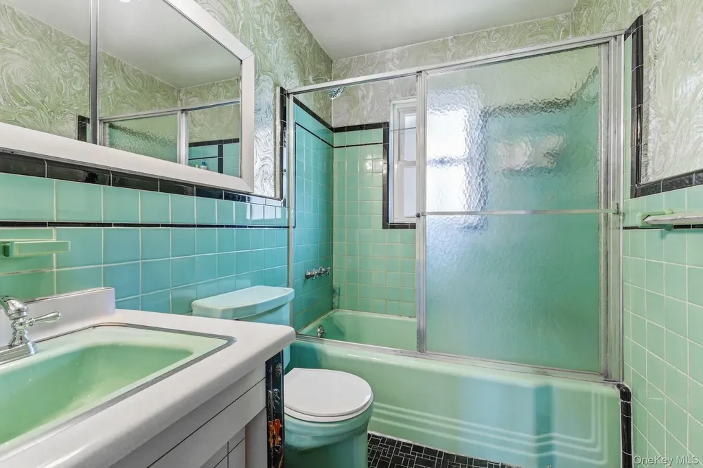 144-30 South Drive Malba NY 11357