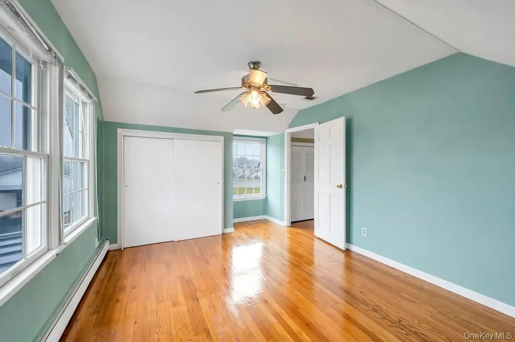 136 Harrison Avenue Bethpage NY 11714
