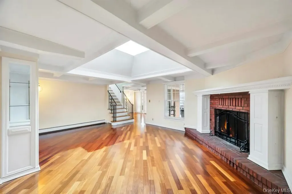 136 Harrison Avenue Bethpage NY 11714