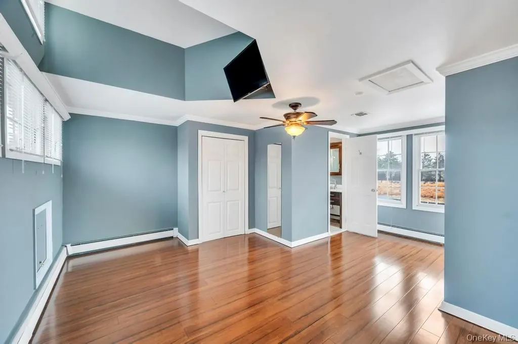 136 Harrison Avenue Bethpage NY 11714