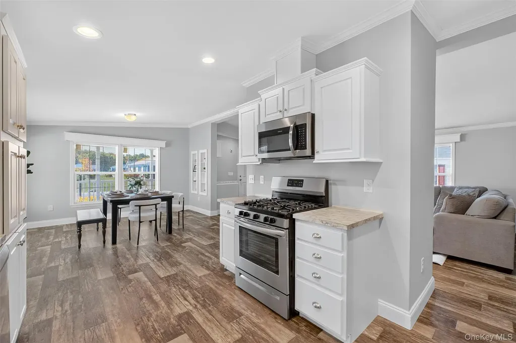 13 Orlando Drive Poughkeepsie NY 12603