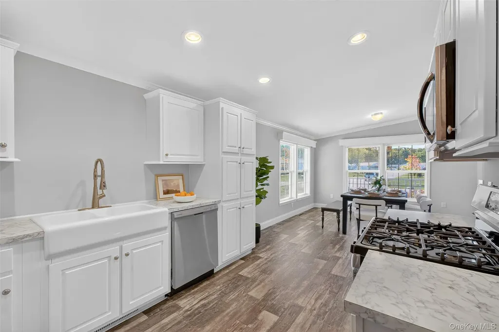 13 Orlando Drive Poughkeepsie NY 12603