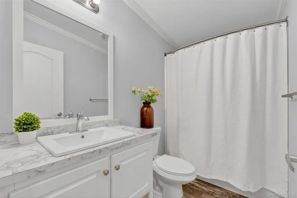13 Orlando Drive Poughkeepsie NY 12603