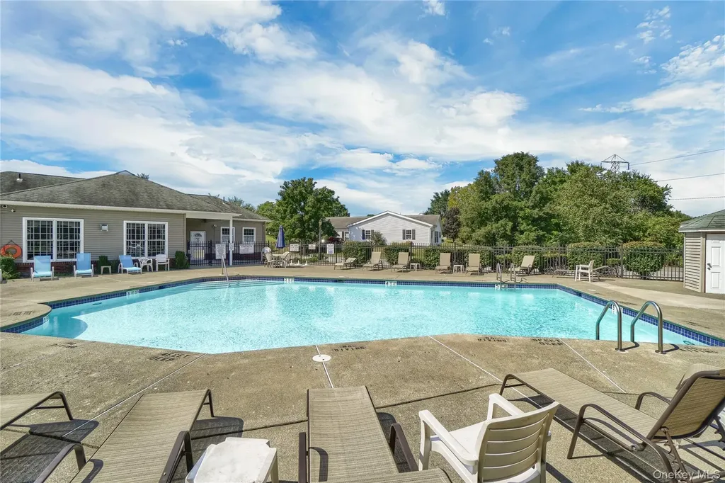 13 Orlando Drive Poughkeepsie NY 12603