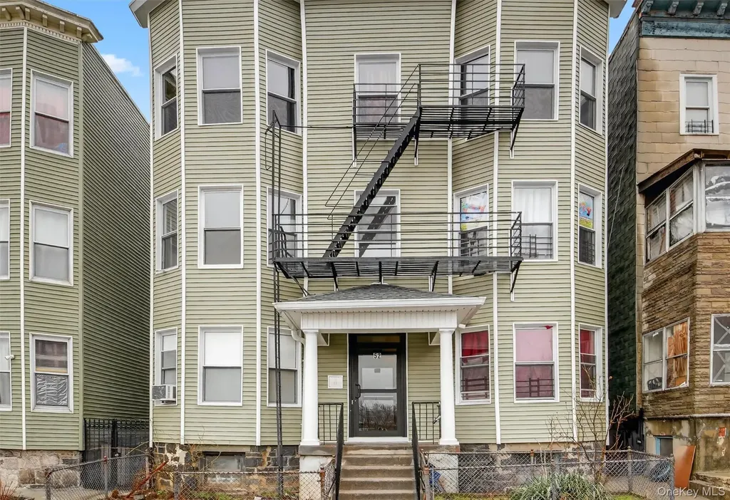 52 Groshon Avenue Yonkers NY 10701