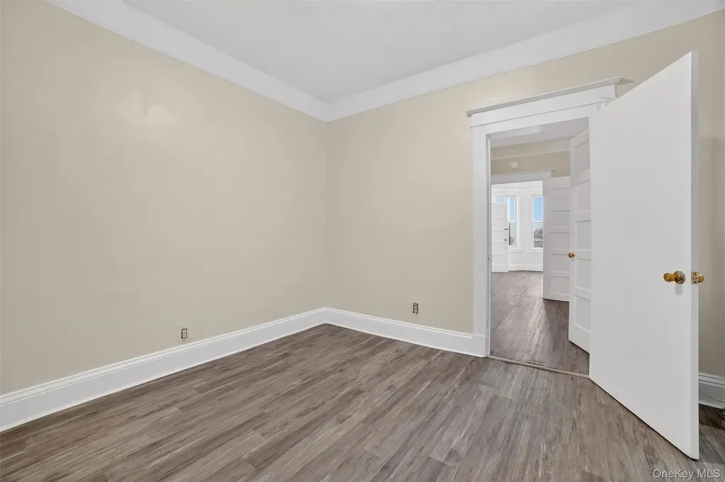 52 Groshon Avenue Yonkers NY 10701