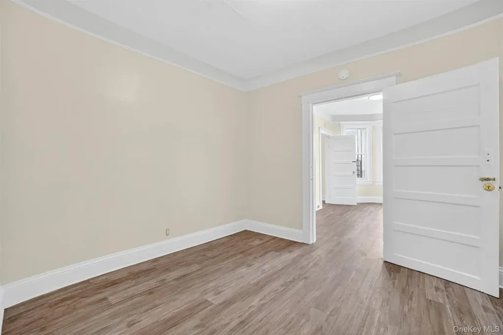 52 Groshon Avenue Yonkers NY 10701